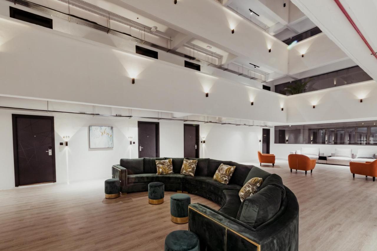 Urban Living Hotel
