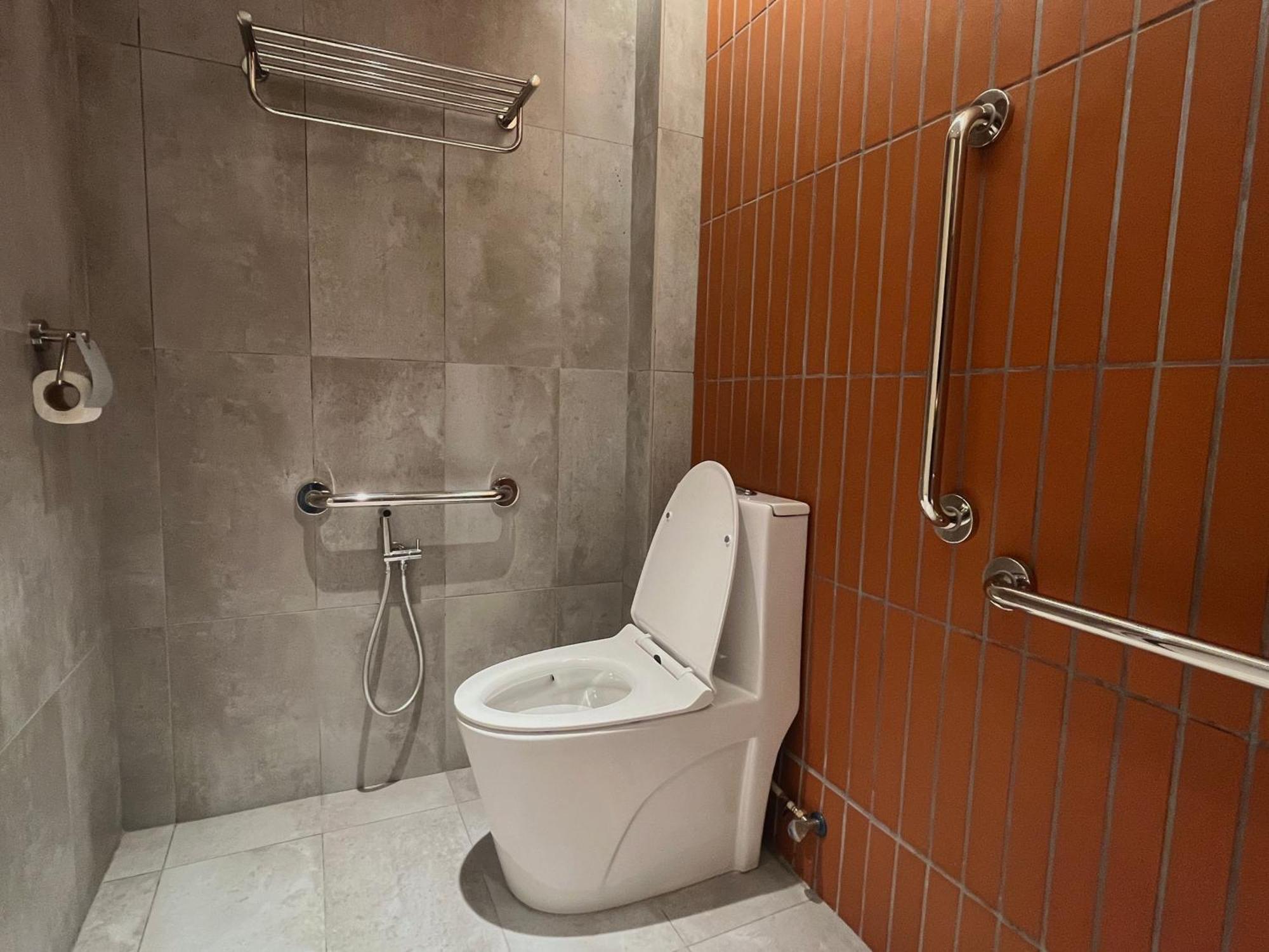 Urban Living 3*