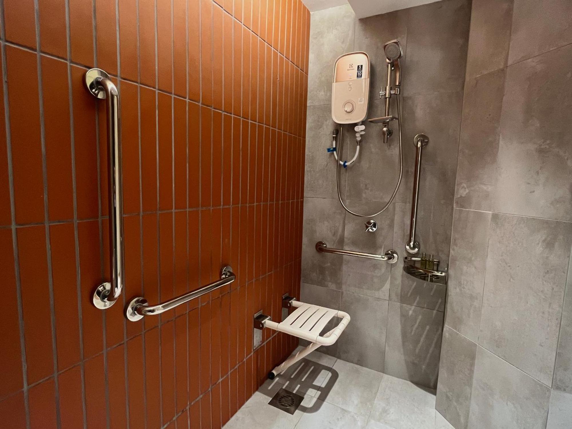 Urban Living 3*