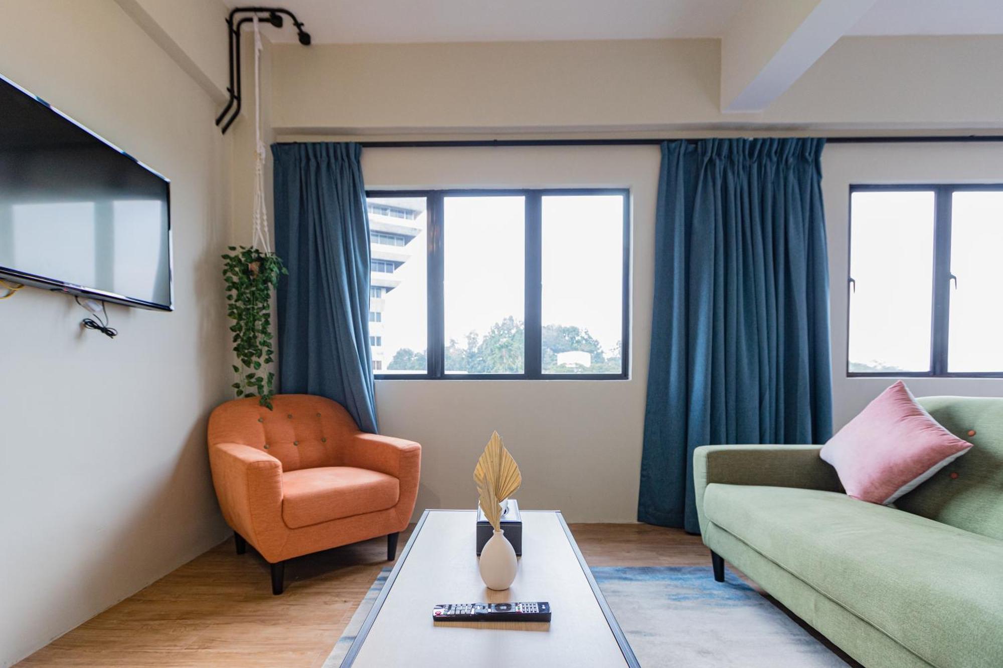 Urban Living 3*