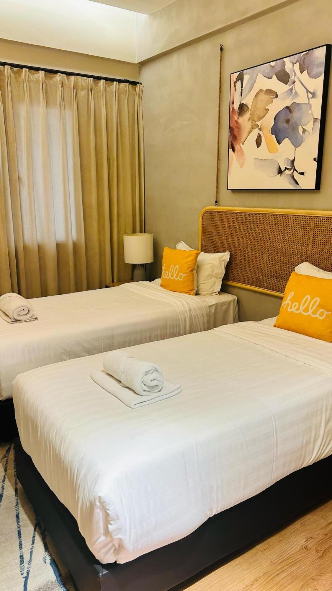 Urban Living Hotel 3*